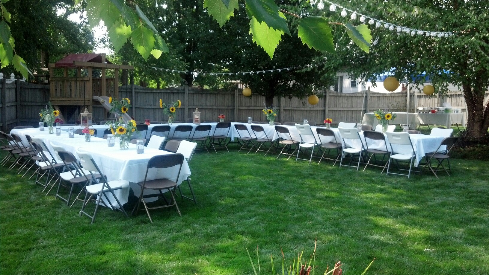 Graduation Party Ideas on a Budget | Pear Tree Blog