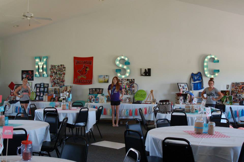 Graduation Party Ideas from a recent Featured Favorite | Pear Tree Blog